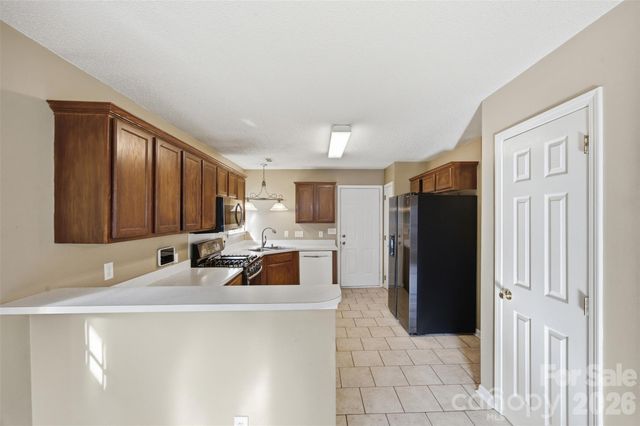 109 Clairwood Drive, Mount Holly, NC 28120