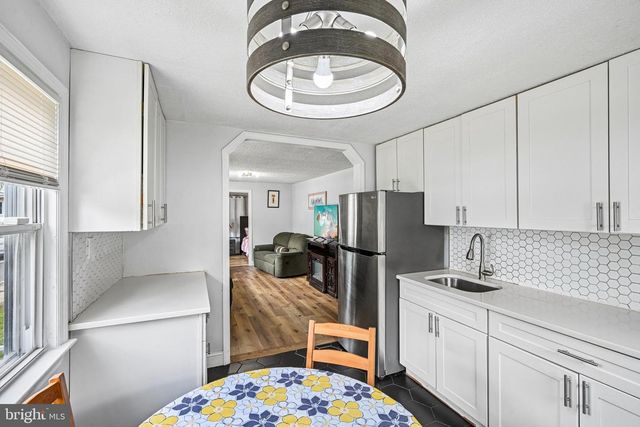137 EDMUND ST, Hamilton, NJ 08610