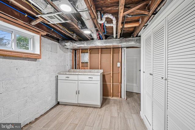 137 EDMUND ST, Hamilton, NJ 08610
