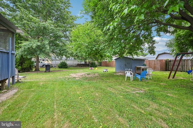 137 EDMUND ST, Hamilton, NJ 08610