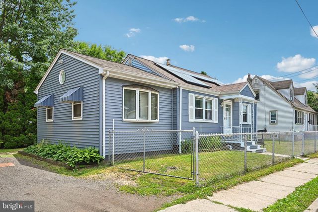 137 EDMUND ST, Hamilton, NJ 08610