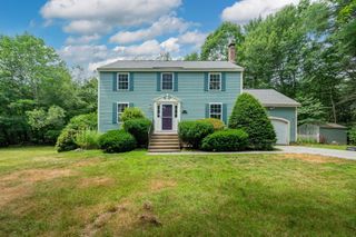 1 Rain Pond Place # 27, Derry, NH 03038