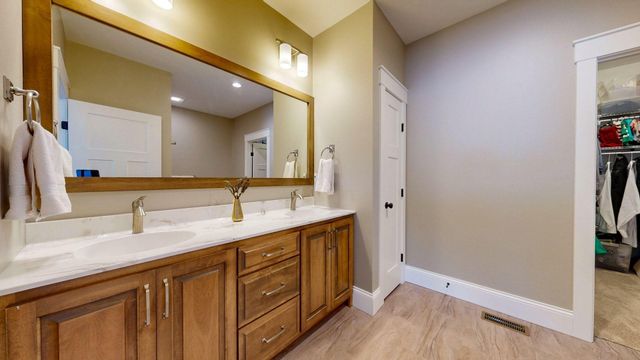 S8714 Mertinke Landing, Eleva, WI 54738