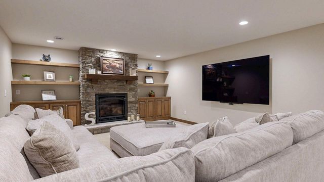 S8714 Mertinke Landing, Eleva, WI 54738