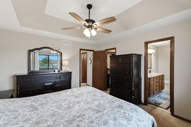 2917 N Rock Bridge Ct, Derby, KS 67037