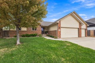 2917 N Rock Bridge Ct, Derby, KS 67037