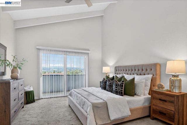 21723 Shadyspring Rd, Castro Valley, CA 94546