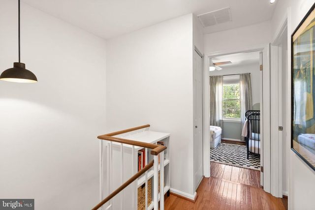 9607 LAKE BRADDOCK DR, Burke, VA 22015