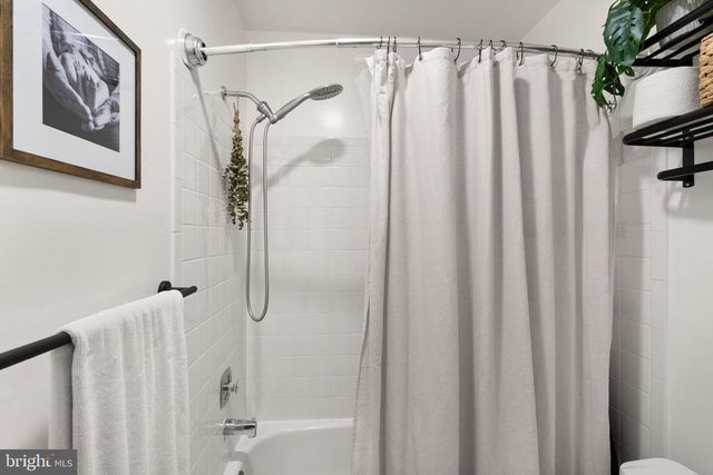 9607 LAKE BRADDOCK DR, Burke, VA 22015