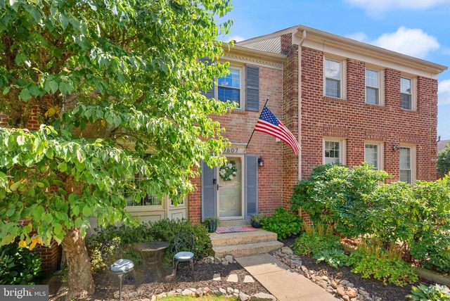 9607 LAKE BRADDOCK DR, Burke, VA 22015