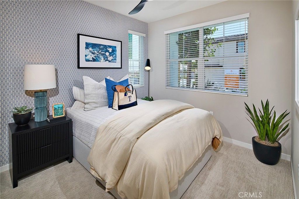 Image 12 of property listing at 16573 Bottlebrush Lane 3, Fontana, CA 92336