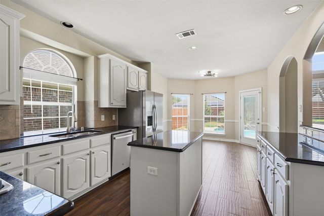 7120 Brekenridge Drive, Fort Worth, TX 76179