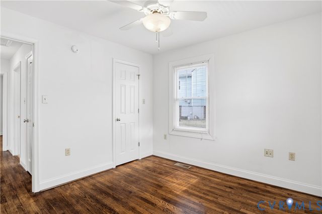 713 MONROE St, Farmville, VA 23901