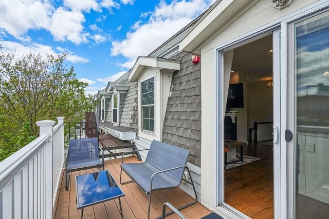 31 Brighton St 3, Boston, MA 02129