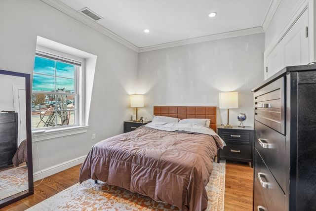 31 Brighton St 3, Boston, MA 02129