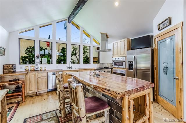 16535 W 79th Drive, Arvada, CO 80007
