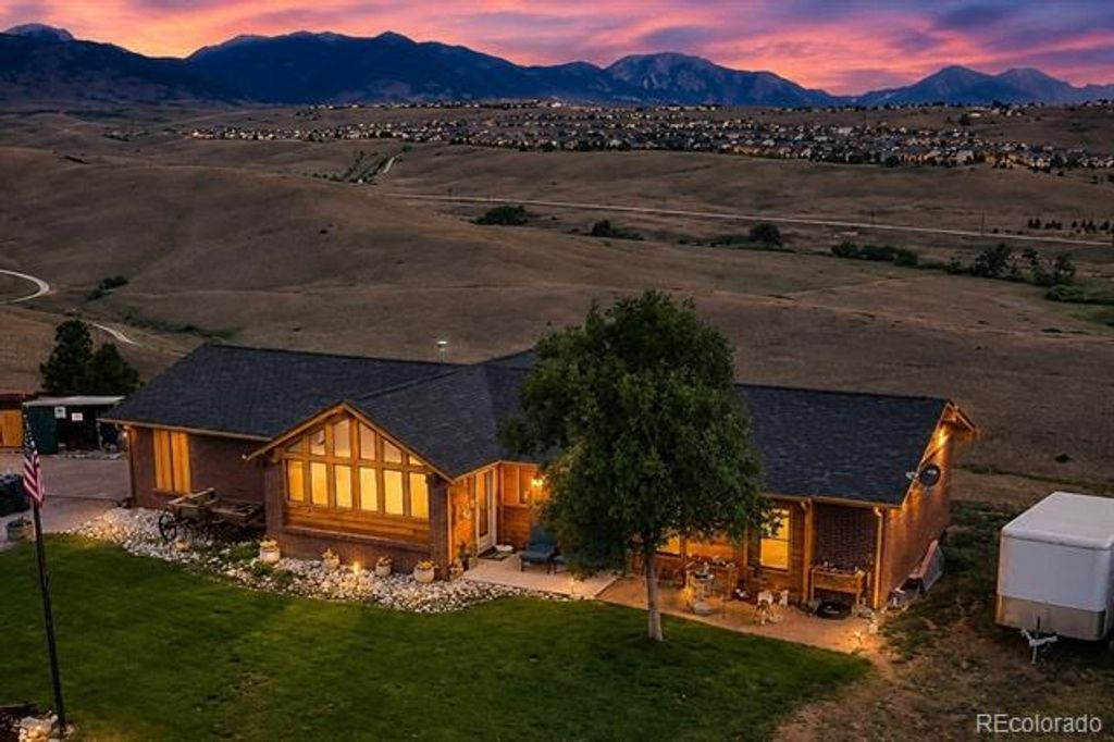 16535 W 79th Drive, Arvada, CO 80007