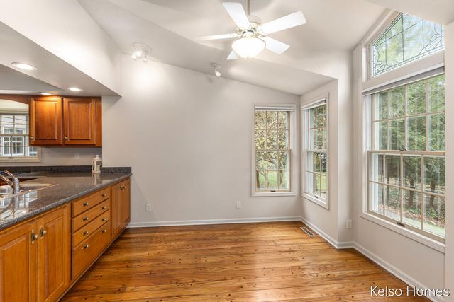 635 N Linden Street, Marshall, MI 49068