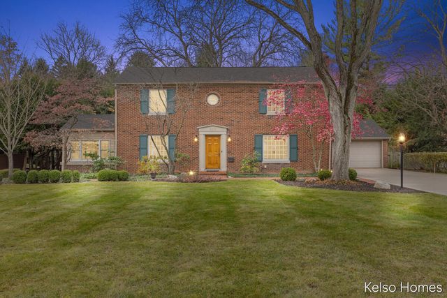 635 N Linden Street, Marshall, MI 49068