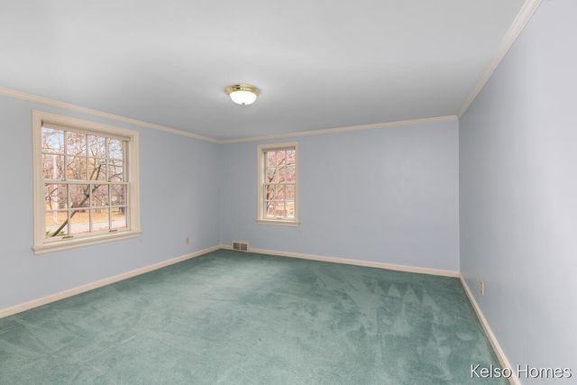 635 N Linden Street, Marshall, MI 49068