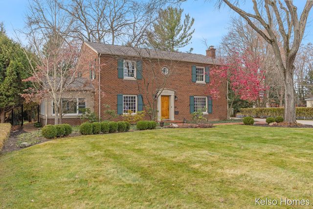 635 N Linden Street, Marshall, MI 49068