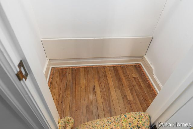 635 N Linden Street, Marshall, MI 49068