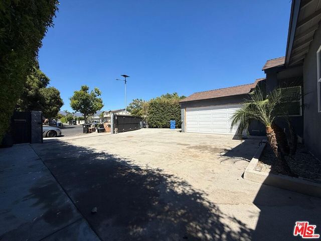 15830 Blackhawk Street, Los Angeles, CA 91344