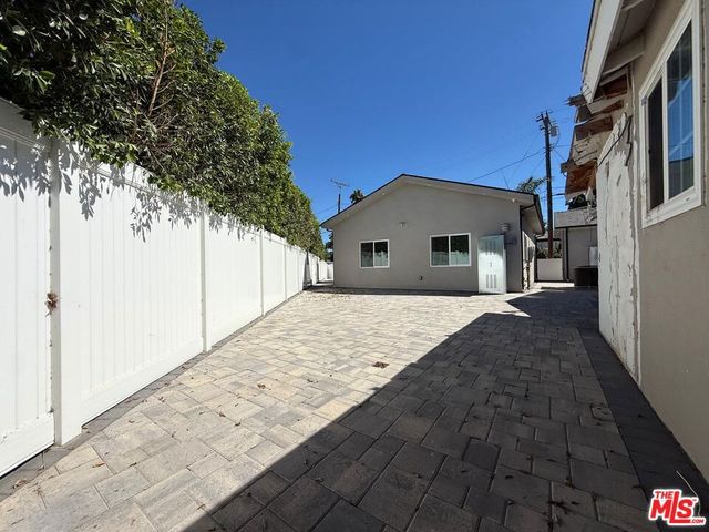 15830 Blackhawk Street, Los Angeles, CA 91344