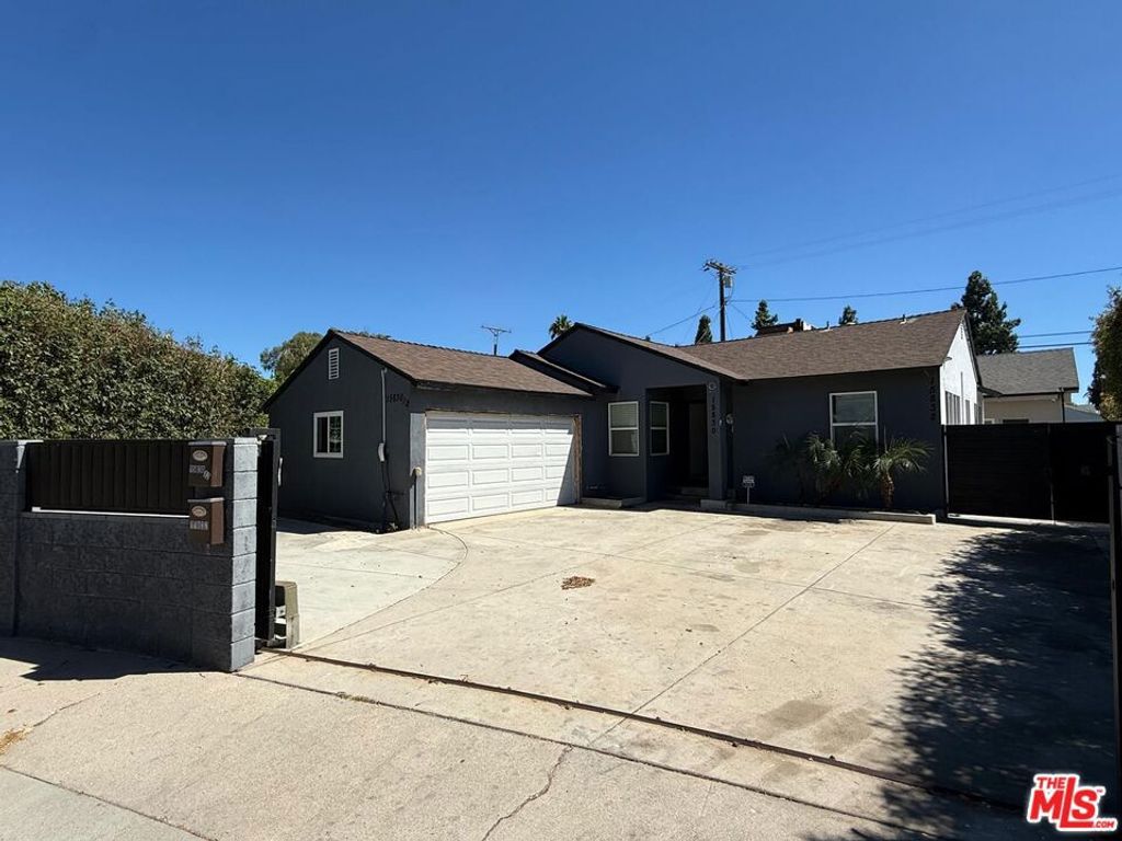 15830 Blackhawk Street, Los Angeles, CA 91344