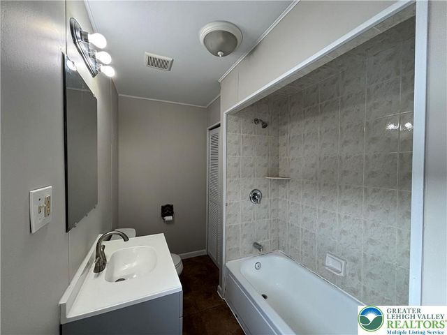 418 Ridge Street 2, Emmaus Boro, PA 18049