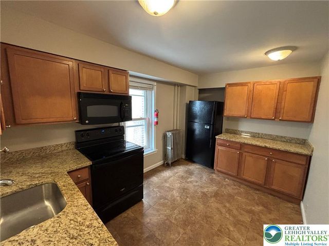 418 Ridge Street 2, Emmaus Boro, PA 18049