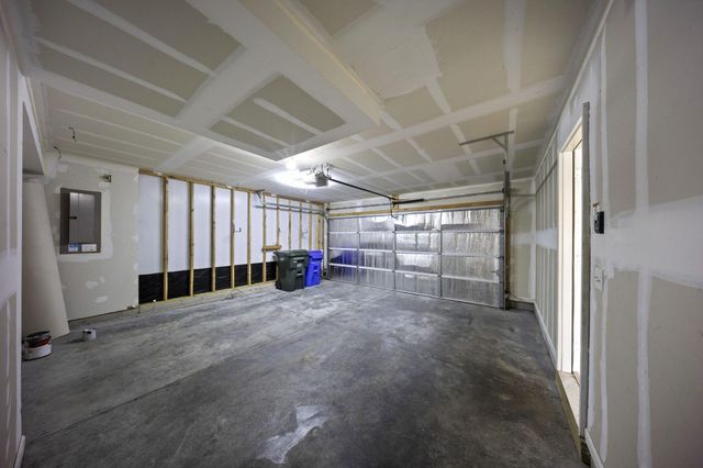 3691 Sugarbark Drive, Canal Winchester, OH 43110