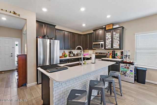 6761 EVENING DUSK Drive, Jacksonville, FL 32244