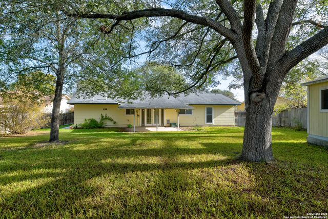 12401 Trailing Oaks, Live Oak, TX 78233