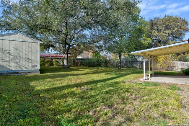 12401 Trailing Oaks, Live Oak, TX 78233