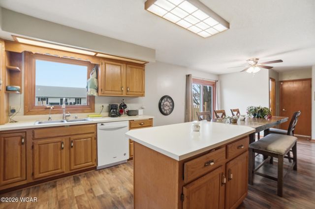 1103 Poppy Drive, Wapakoneta, OH 45895