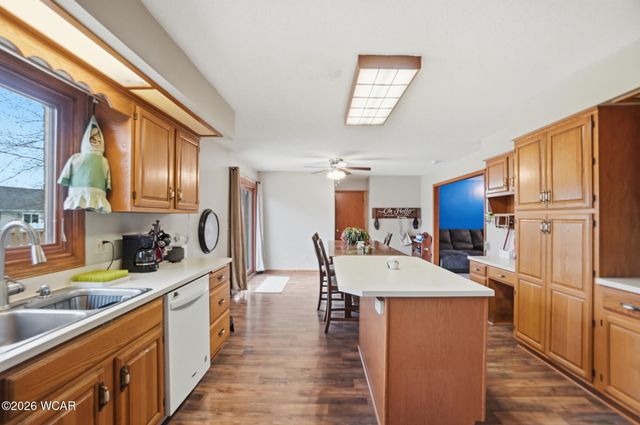 1103 Poppy Drive, Wapakoneta, OH 45895