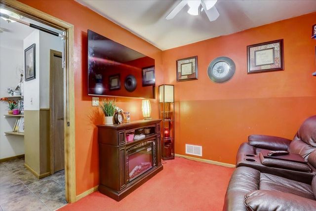 2029 N 28th STREET, Milwaukee, WI 53208