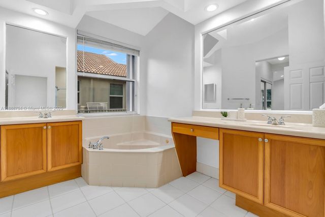 2791 SW 190th Ave, Miramar, FL 33029