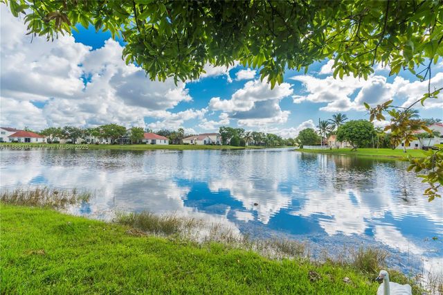 2791 SW 190th Ave, Miramar, FL 33029