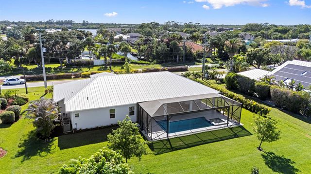 3213 SE Morningside Boulevard, Port St. Lucie, FL 34952