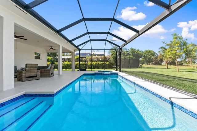 3213 SE Morningside Boulevard, Port St. Lucie, FL 34952