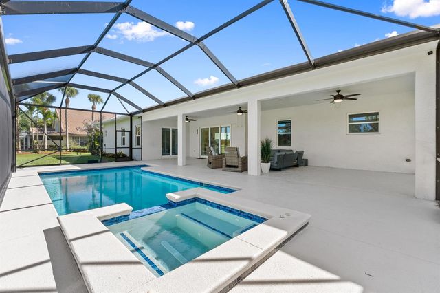 3213 SE Morningside Boulevard, Port St. Lucie, FL 34952
