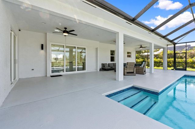 3213 SE Morningside Boulevard, Port St. Lucie, FL 34952