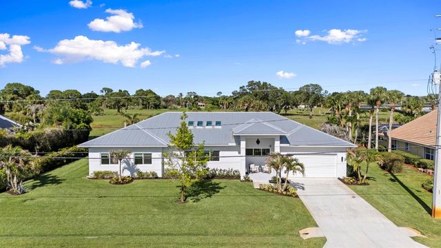 3213 SE Morningside Boulevard, Port St. Lucie, FL 34952