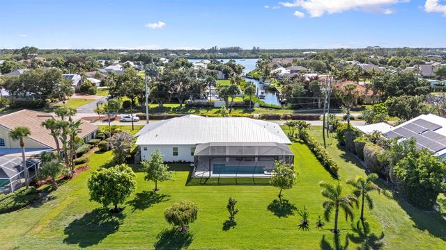 3213 SE Morningside Boulevard, Port St. Lucie, FL 34952