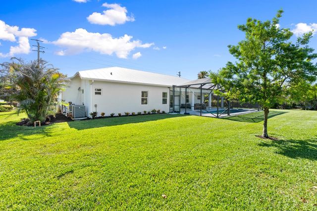 3213 SE Morningside Boulevard, Port St. Lucie, FL 34952