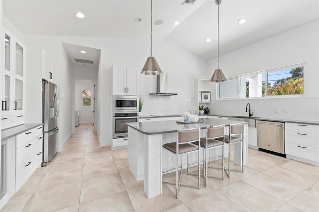 3213 SE Morningside Boulevard, Port St. Lucie, FL 34952