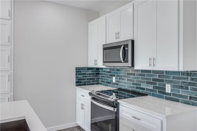 603 E Avenue G 203, Port Aransas, TX 78373