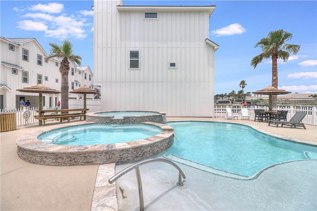 603 E Avenue G 203, Port Aransas, TX 78373
